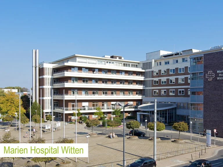Marien Hospital Witten Gebäudeansicht von vorne 