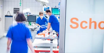 OTA-Auszubildende können in der Notaufnahme arbeiten.