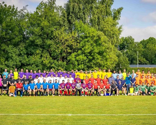 Gruppenfoto vom Fußballturnier der St. Elisabeth Gruppe