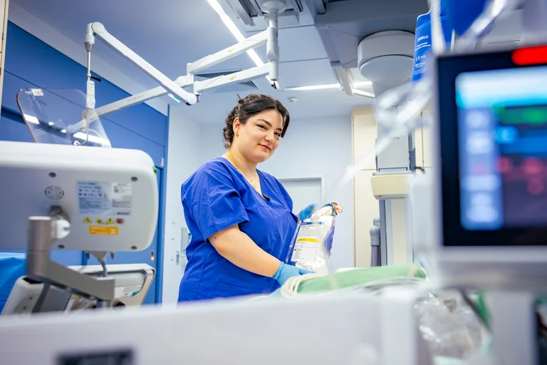 Tugce Demir im Herzkatheterlabor