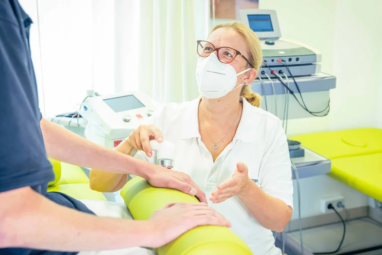 Masseurin und medizinische Bademeisterin Sabine Trostmann