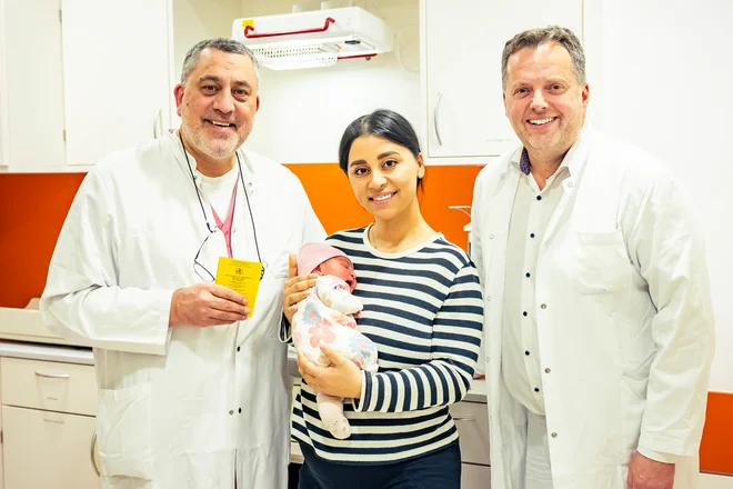  Dr. Bahman Gharavi (l.), Prof. Dr. Sven Schiermeier (r.)