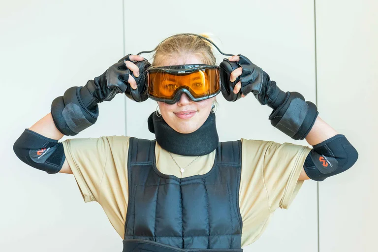 Alterssimulationsanzug