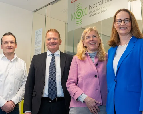 (v. l. n. r.) Christian Dörre, Dr. Mathias Bramkamp, Kerstin Fritz, Simone Lauer